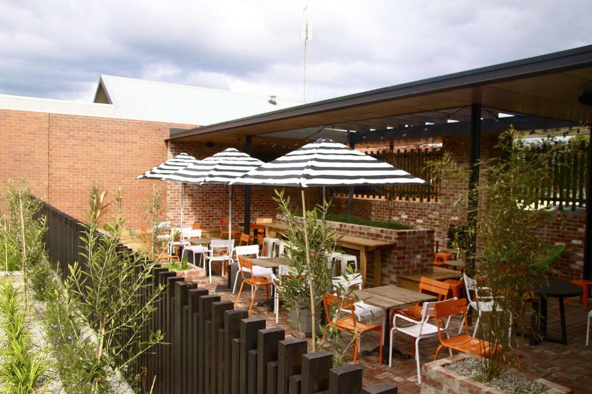 Western Hotel Ballarat Extérieur photo